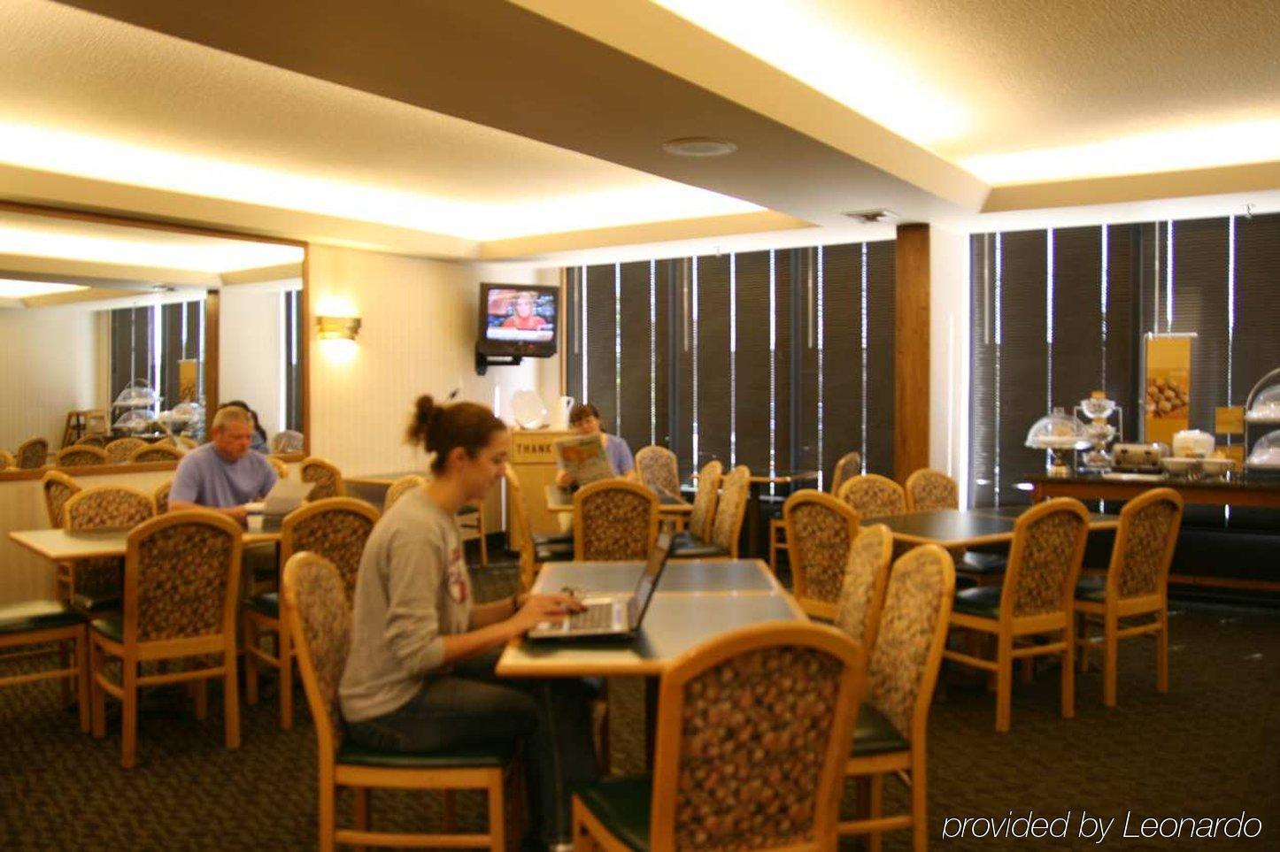 Pear Tree Inn Cape Girardeau West Nhà hàng bức ảnh